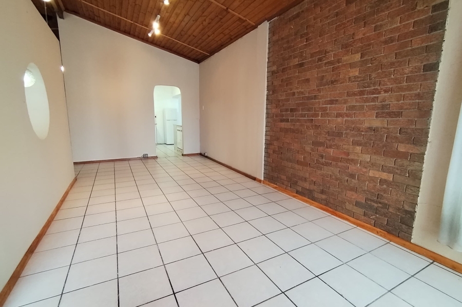 4 Bedroom Property for Sale in Protea Heights Western Cape